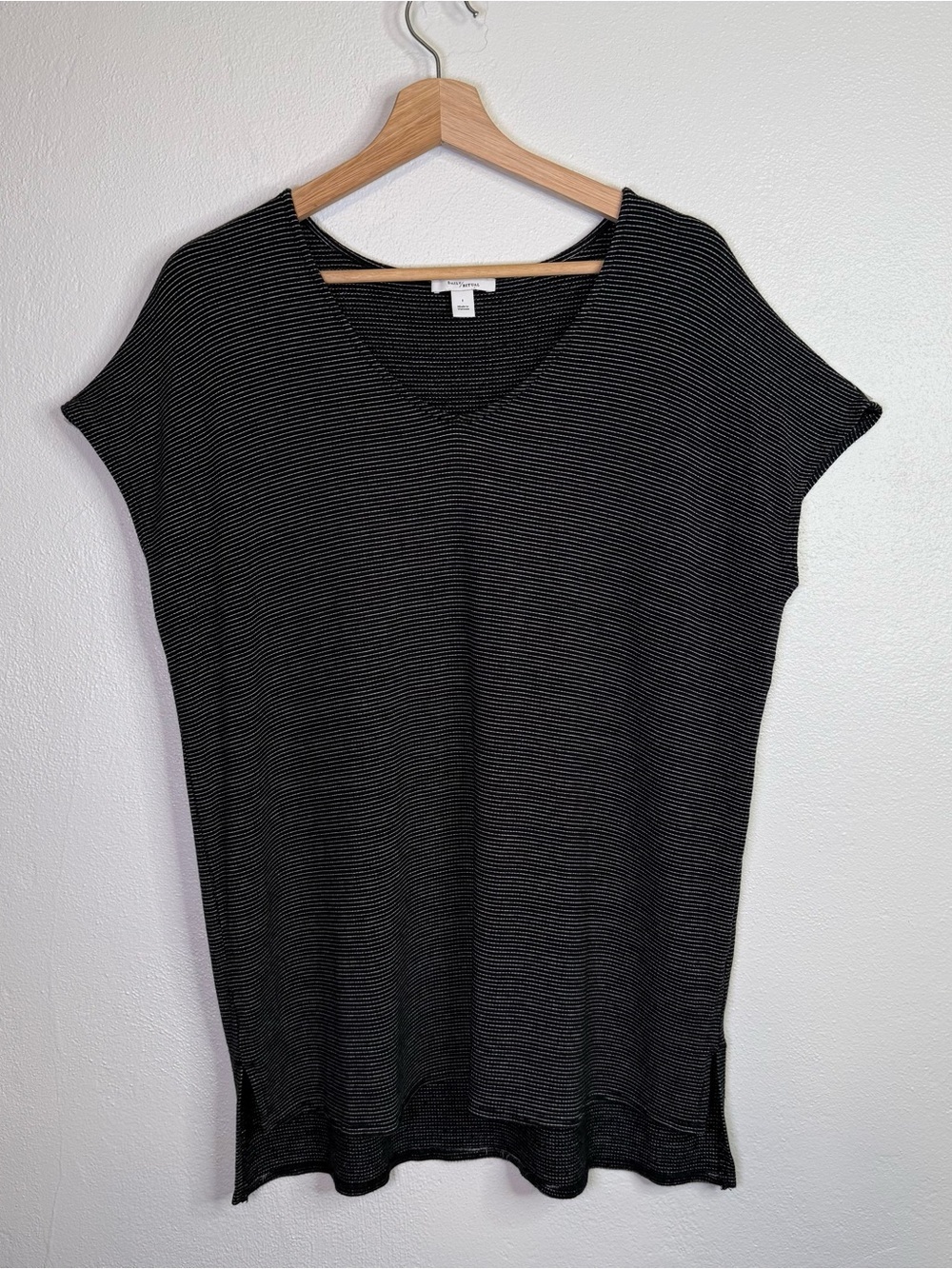 Daily Ritual Black & White Striped Oversize V-Neck Tunic Top Women's Size Large